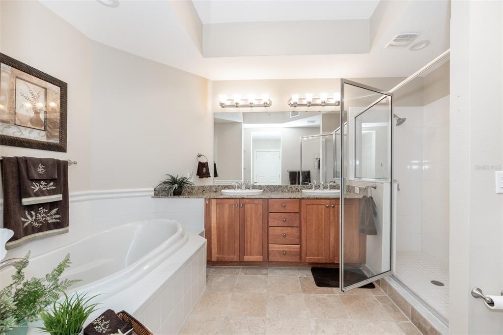 10521 Amberjack Way - Photo 38