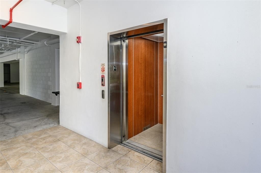 10521 Amberjack Way - Photo 3