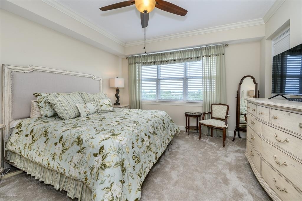 10521 Amberjack Way - Photo 32