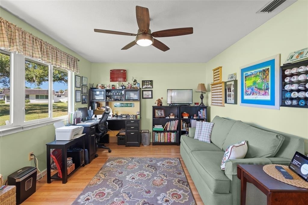1325 Glen Oaks Drive E - Photo 15