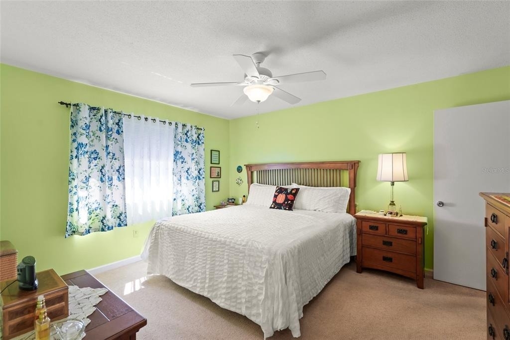 1325 Glen Oaks Drive E - Photo 18