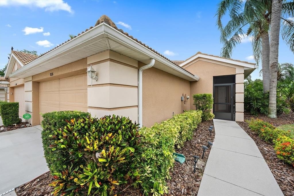 8326 Summer Greens Terrace - Photo 29