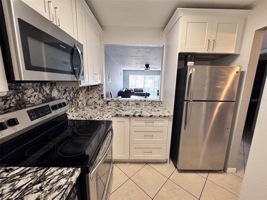 2763 Woodgate Lane - Photo 8