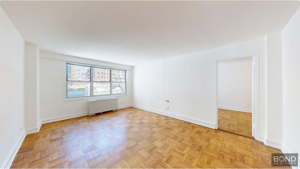 West 52nd  Street - Photo 0