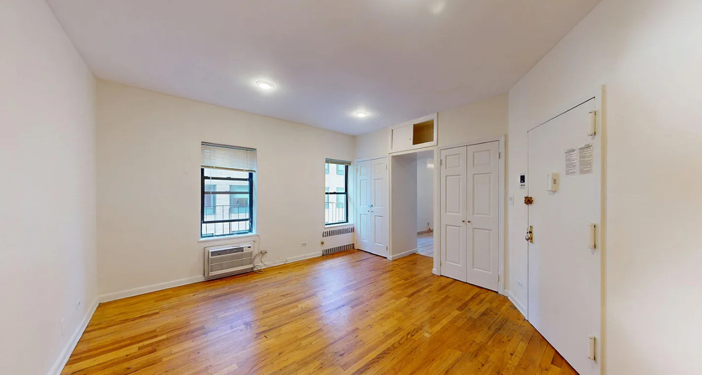 East 65th  Street - Photo 0