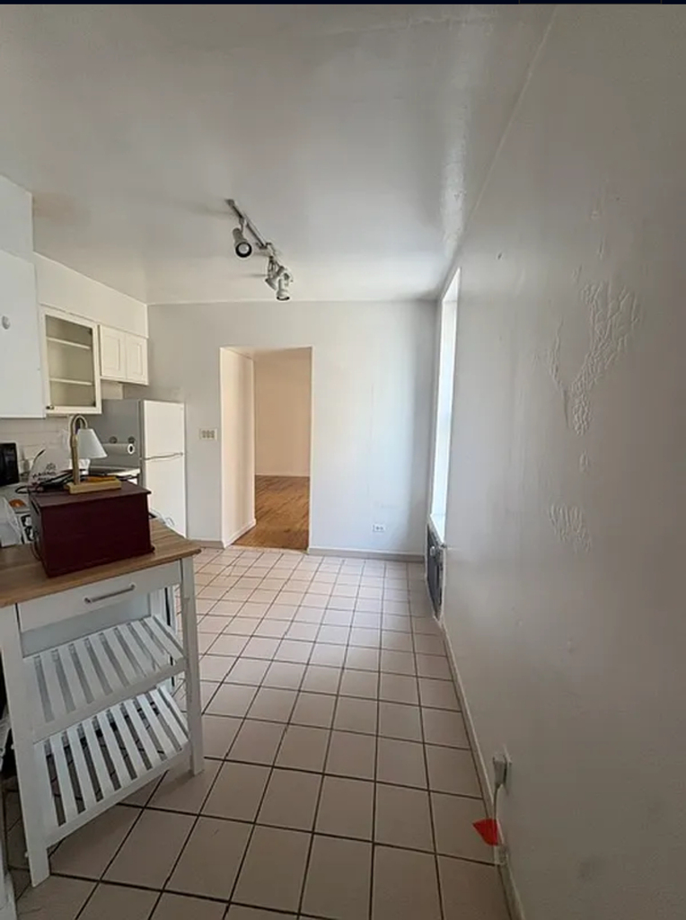 East 65th  Street - Photo 6