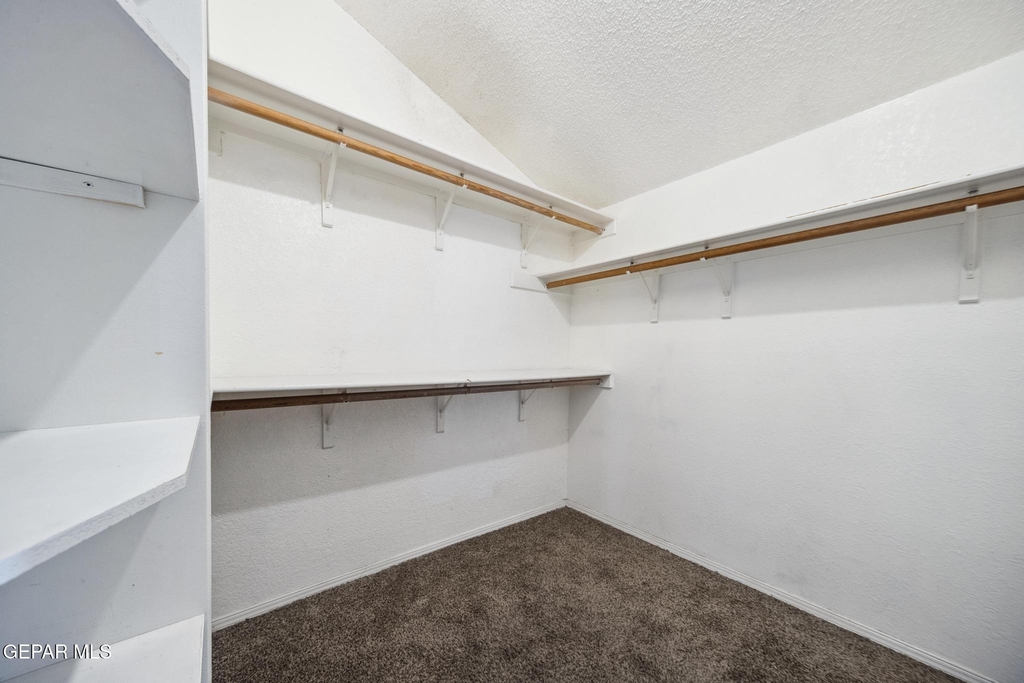 11648 Lake Erie Drive - Photo 22