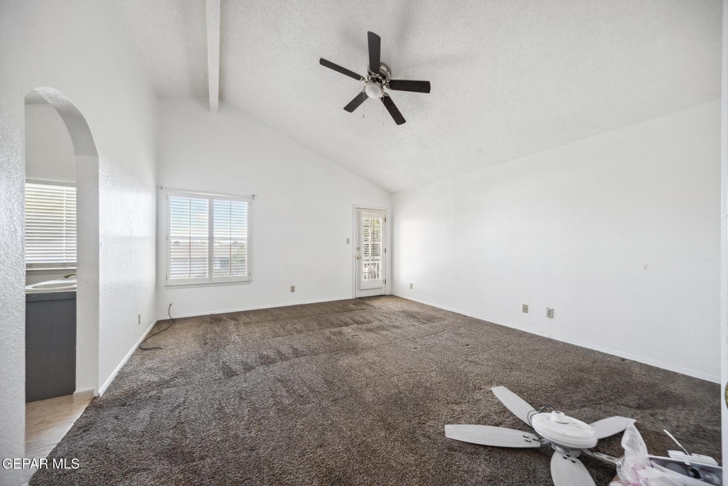 11648 Lake Erie Drive - Photo 21
