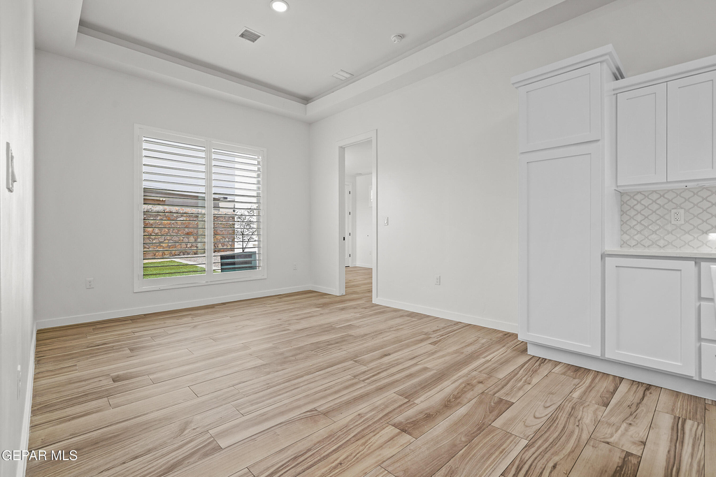 13637 Chepstow Court - Photo 7