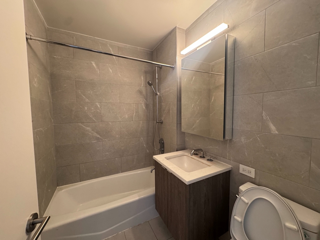 West 43rd Street - Photo 6