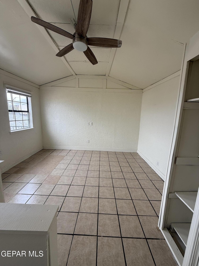 1018 Lakewood Road - Photo 16