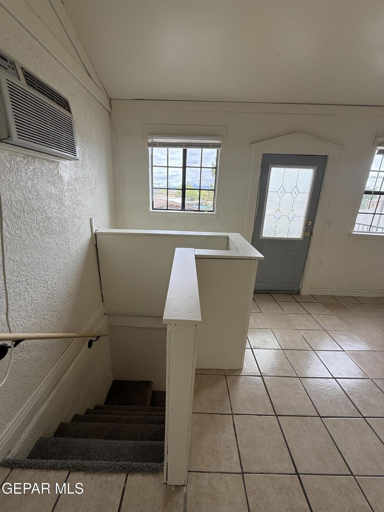 1018 Lakewood Road - Photo 13