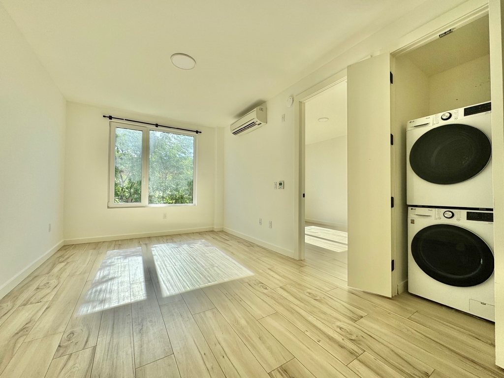 2718 Church Avenue - Photo 0