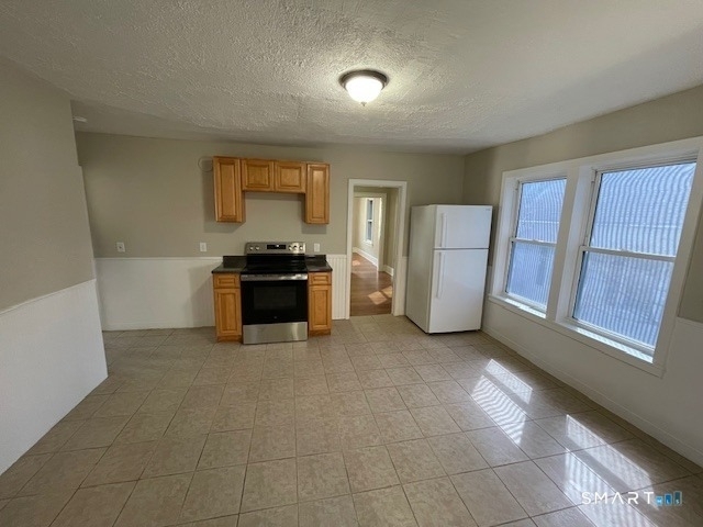 132-134 Gridley Street - Photo 4