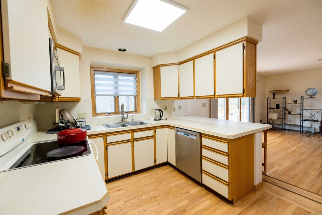18 Clifford Avenue - Photo 7