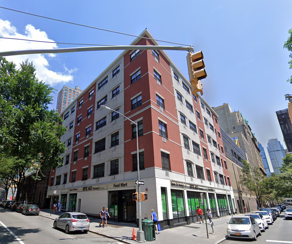 101 Clinton Street - Photo 12