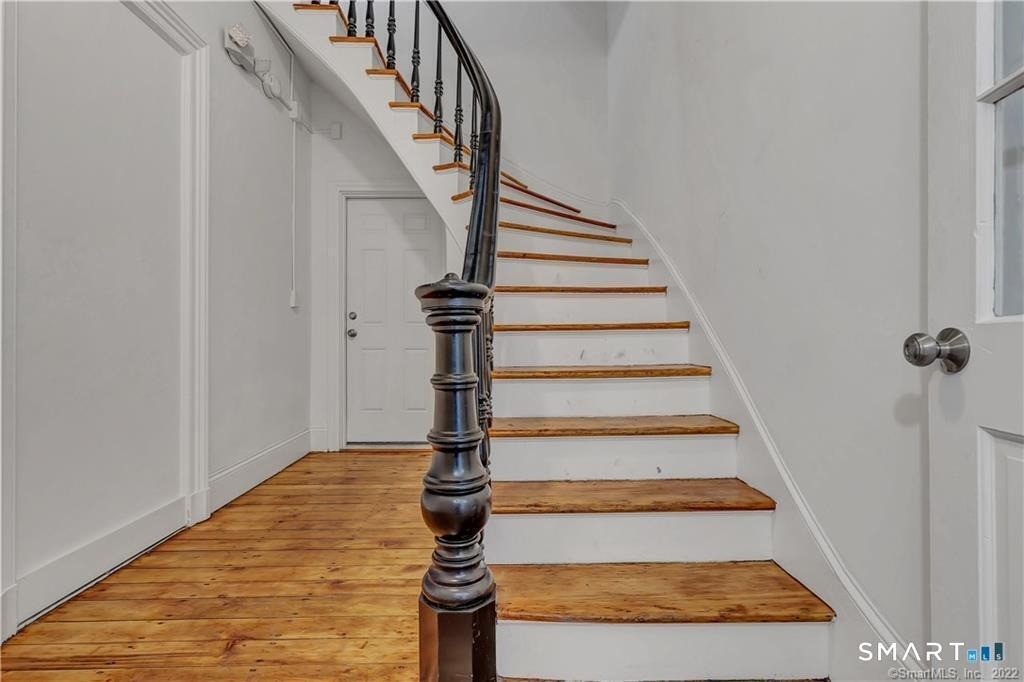 981 State Street - Photo 12