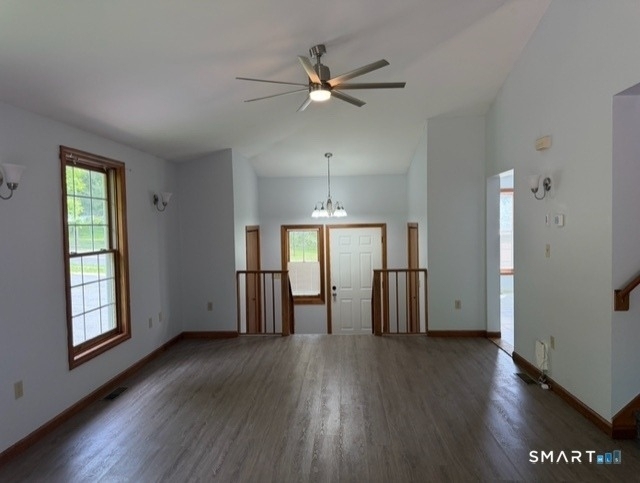 1539 Farmington Avenue - Photo 8