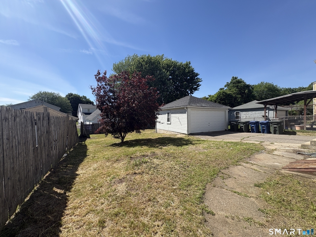 231 Goddard Avenue - Photo 12