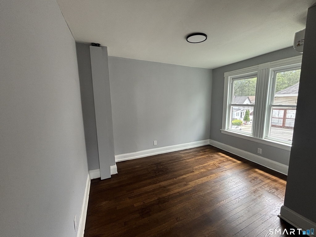 231 Goddard Avenue - Photo 6