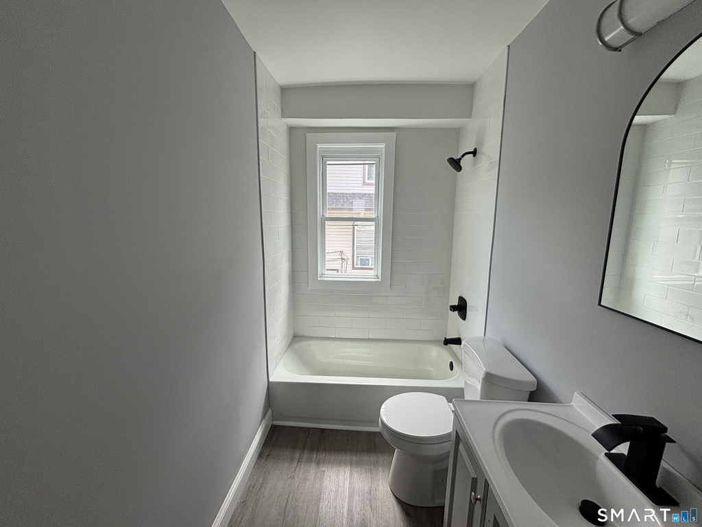 231 Goddard Avenue - Photo 4