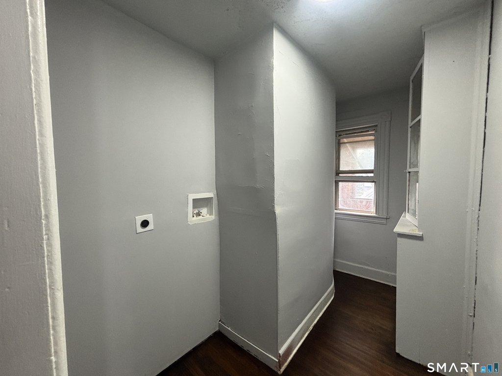 231 Goddard Avenue - Photo 7