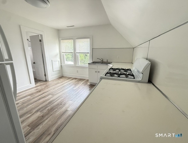84 Alcove Street - Photo 11