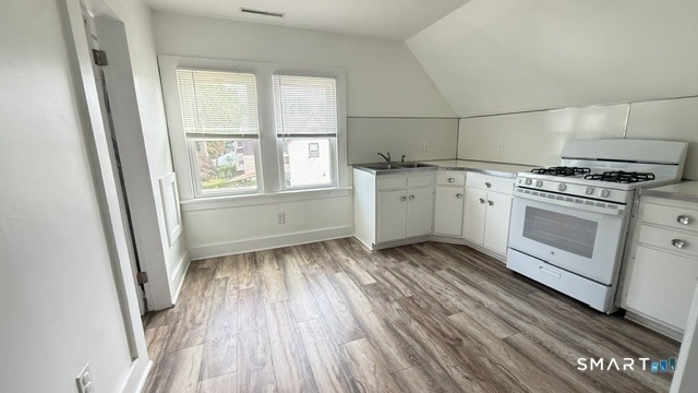 84 Alcove Street - Photo 10