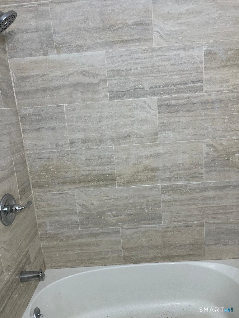 11 Seventh Street - Photo 3
