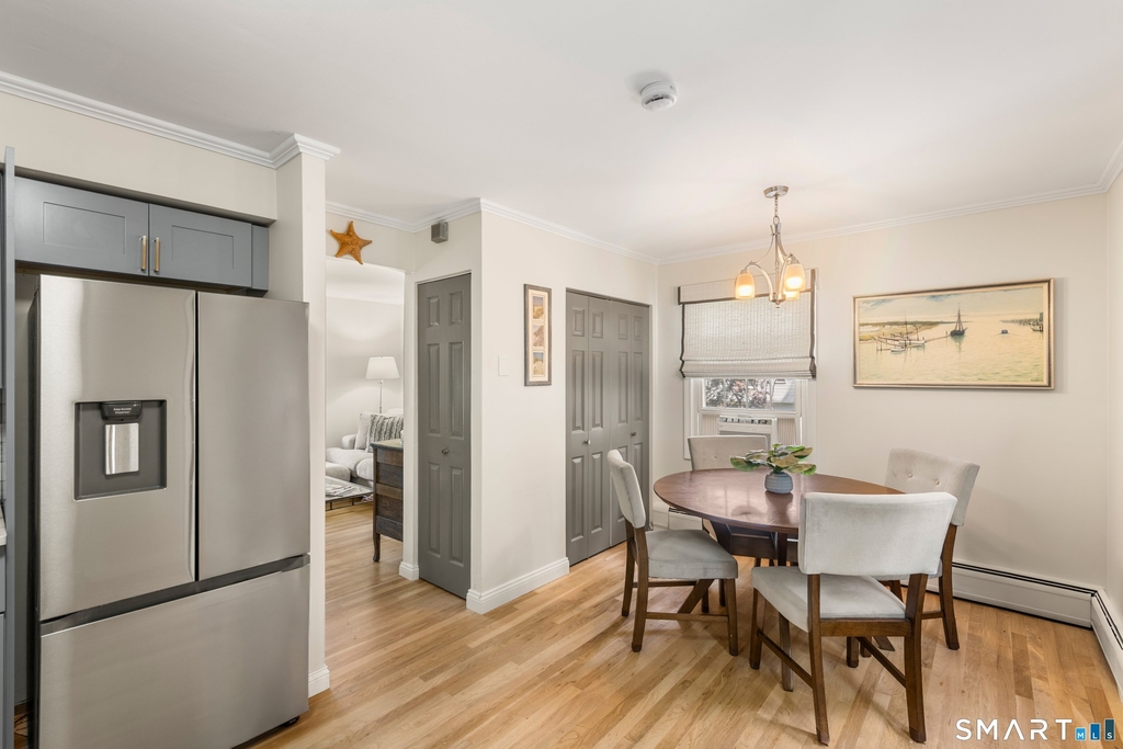 245 Sunnyridge Avenue - Photo 10