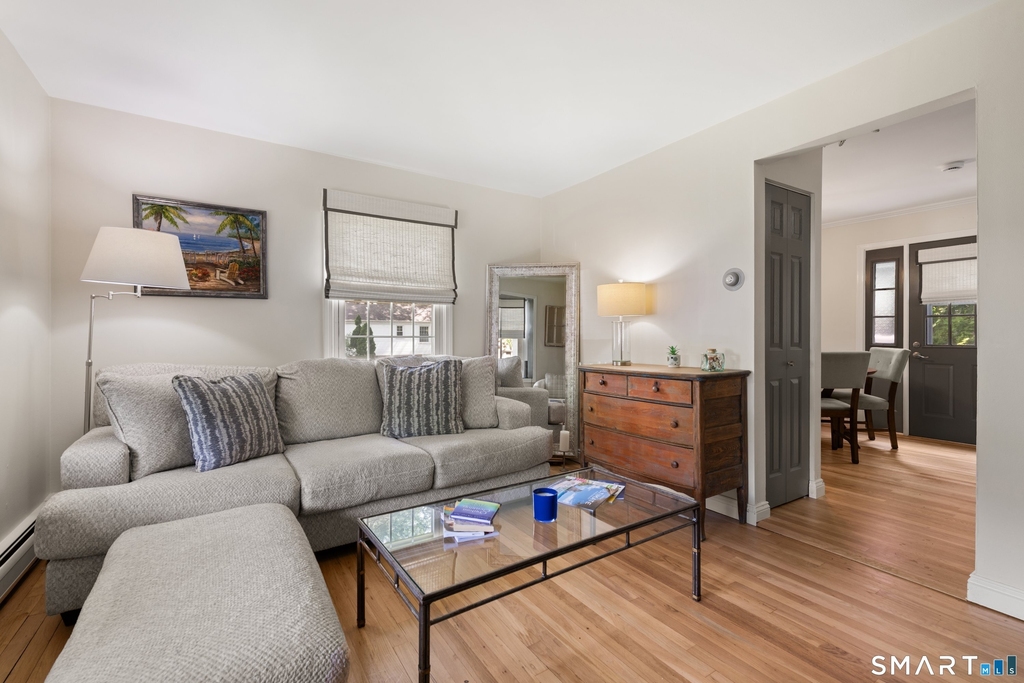 245 Sunnyridge Avenue - Photo 3