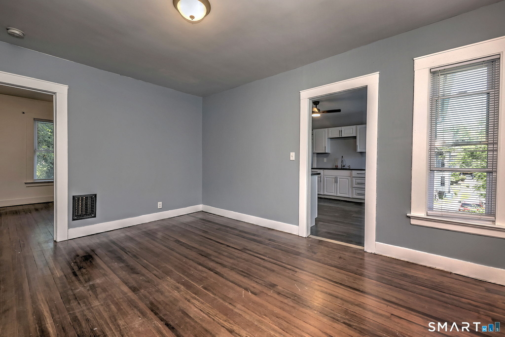 31 Winthrop Street - Photo 11