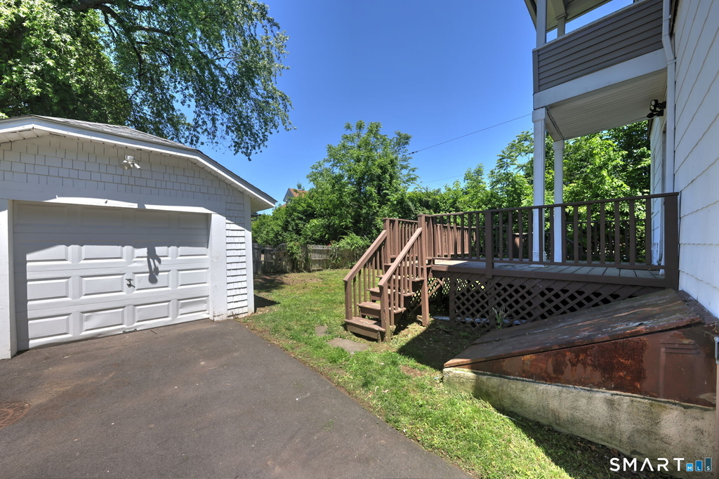 31 Winthrop Street - Photo 2