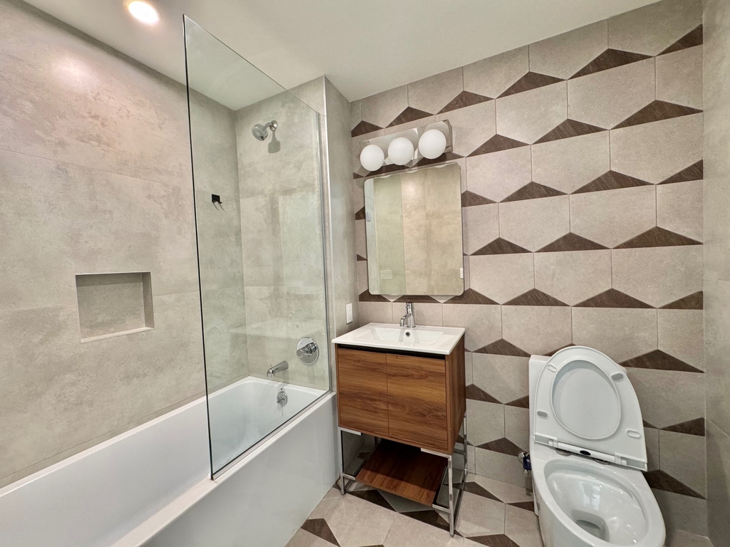 2718 Church Avenue - Photo 9