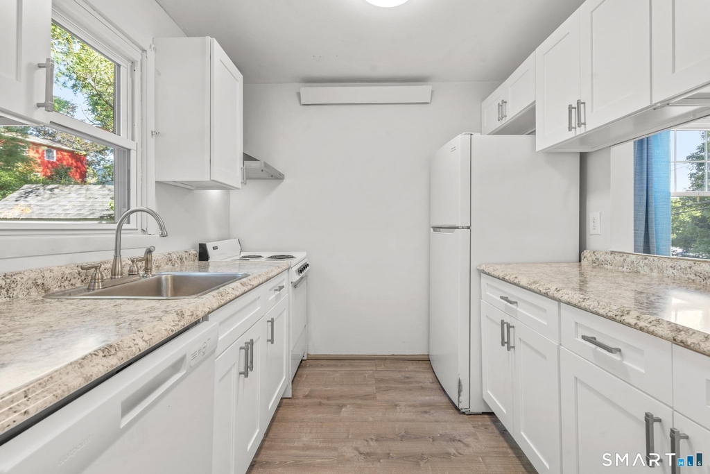 675 Millville Avenue - Photo 4