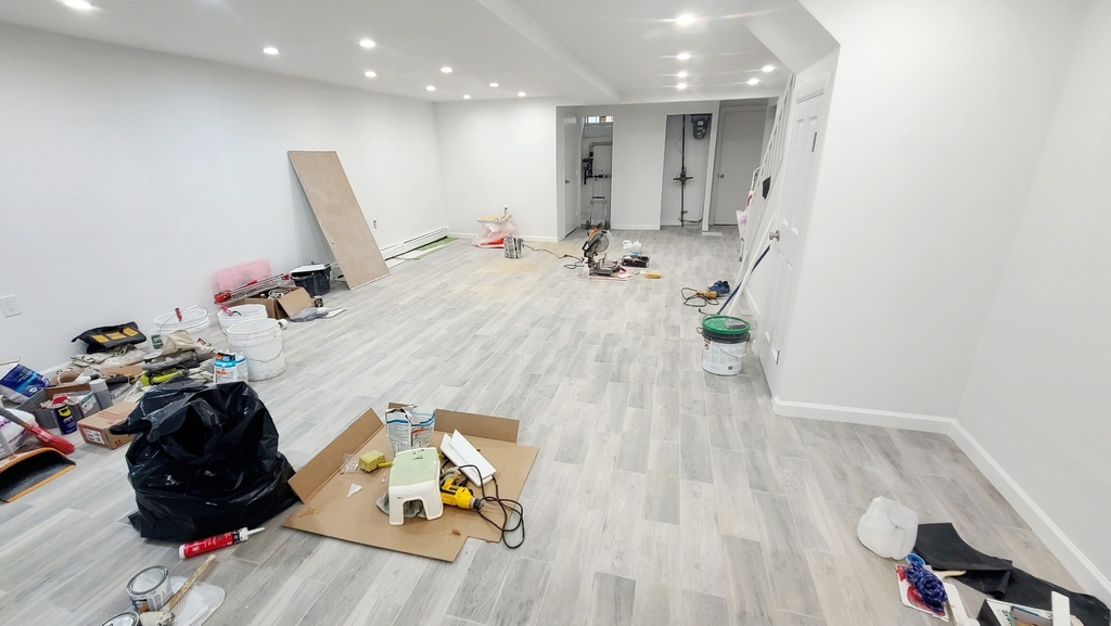 85-40 68th avenue - Photo 16