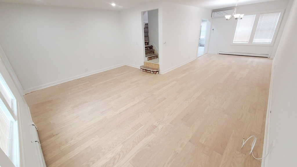 85-40 68th avenue - Photo 0