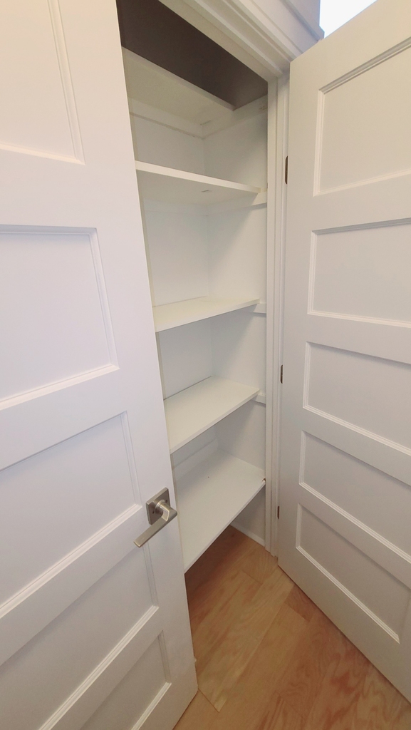 85-40 68th avenue - Photo 13