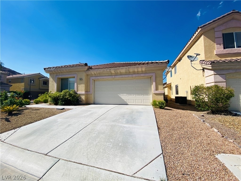 286 Duck Hollow Avenue - Photo 1