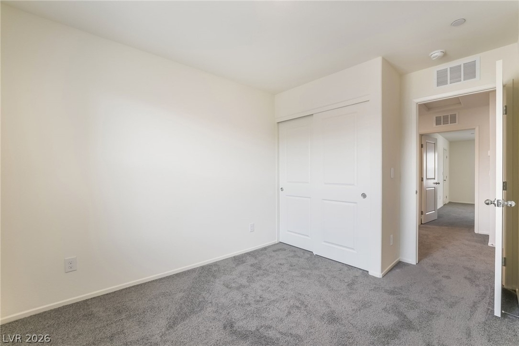 9472 Peaceful River Avenue - Photo 16