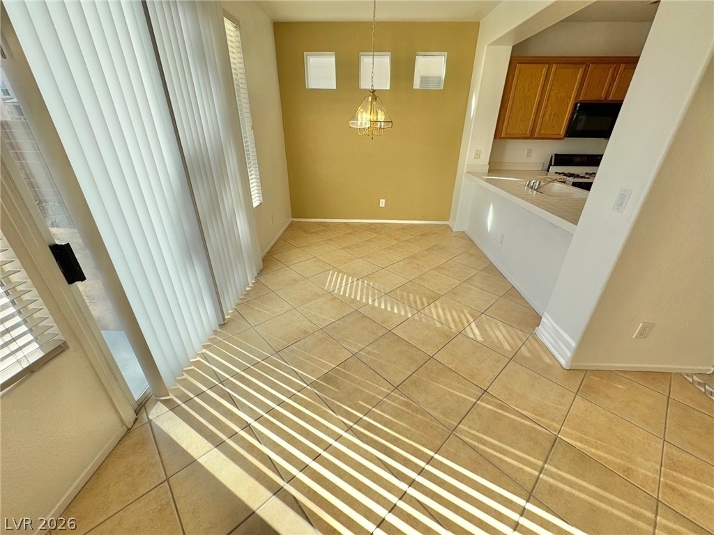 9511 Spring Blush Avenue - Photo 3