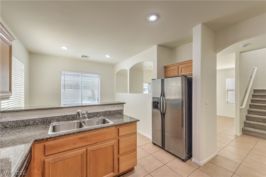 10939 Paradise Road - Photo 8