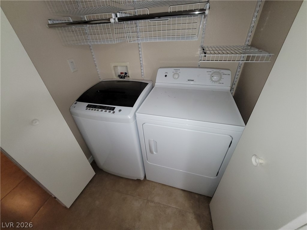 5710 E Tropicana Avenue - Photo 40