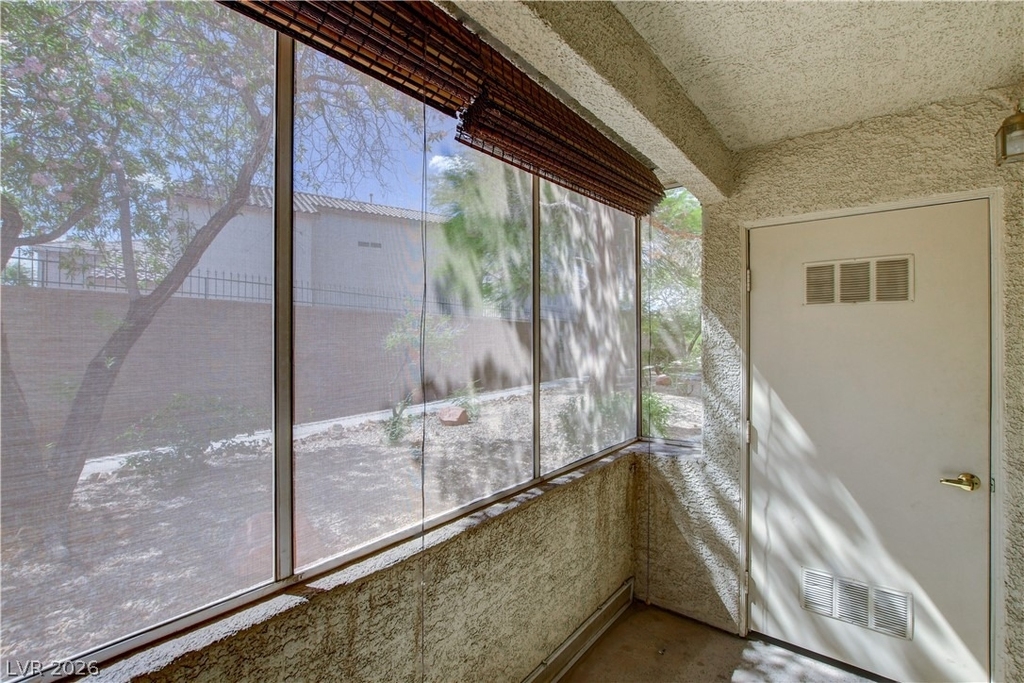 5710 E Tropicana Avenue - Photo 37