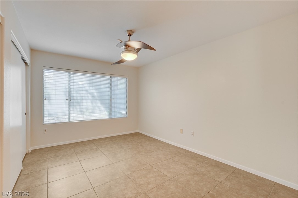 5710 E Tropicana Avenue - Photo 19