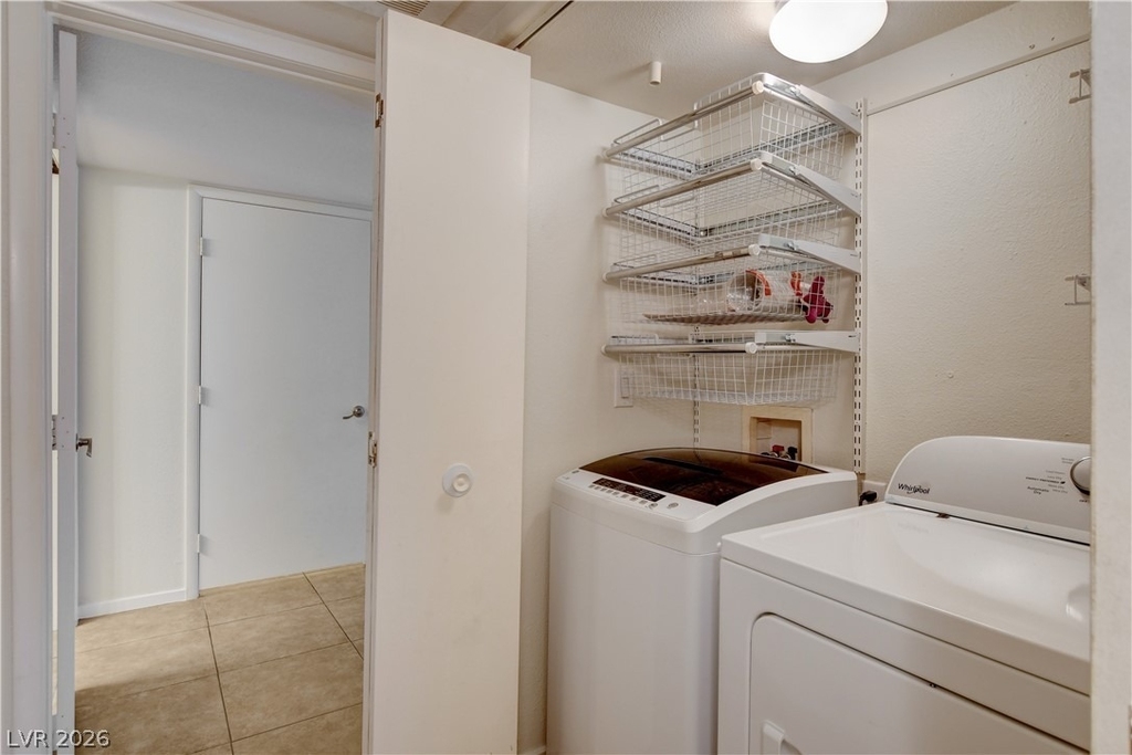 5710 E Tropicana Avenue - Photo 27