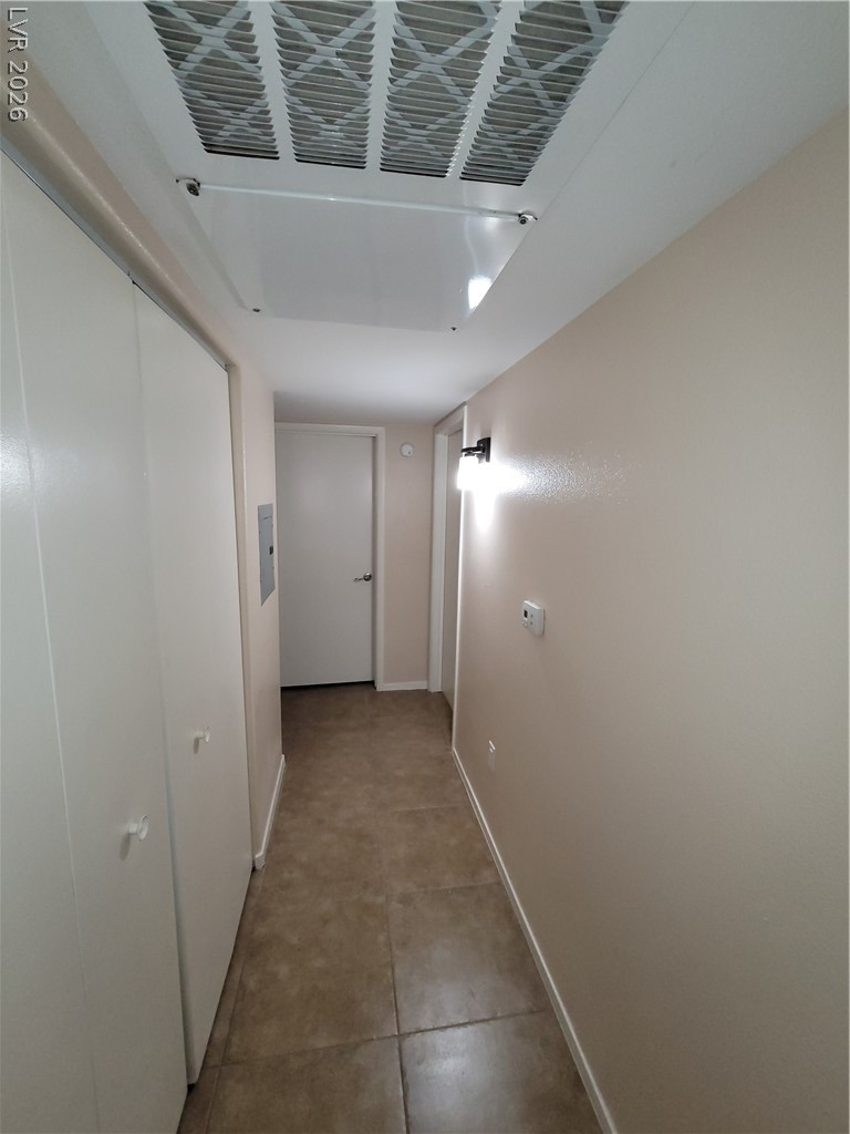 5710 E Tropicana Avenue - Photo 29
