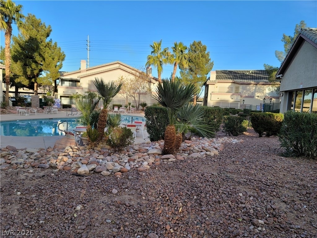 5710 E Tropicana Avenue - Photo 8
