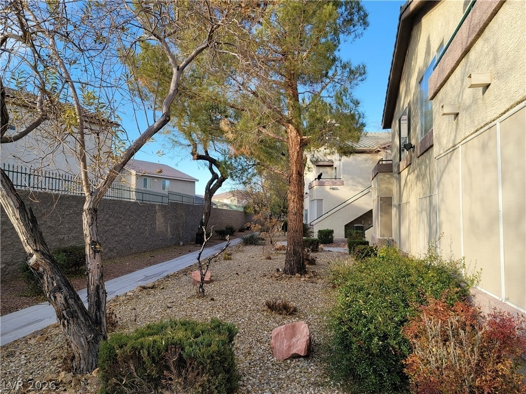5710 E Tropicana Avenue - Photo 4