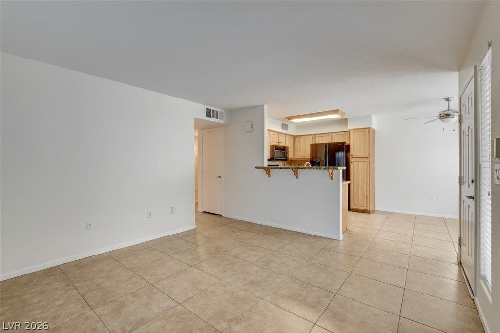 5710 E Tropicana Avenue - Photo 7